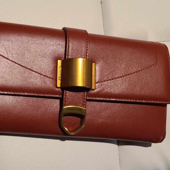 RUDSAK leather rust color and brass hardware long folded wallet - Picture 1 of 4